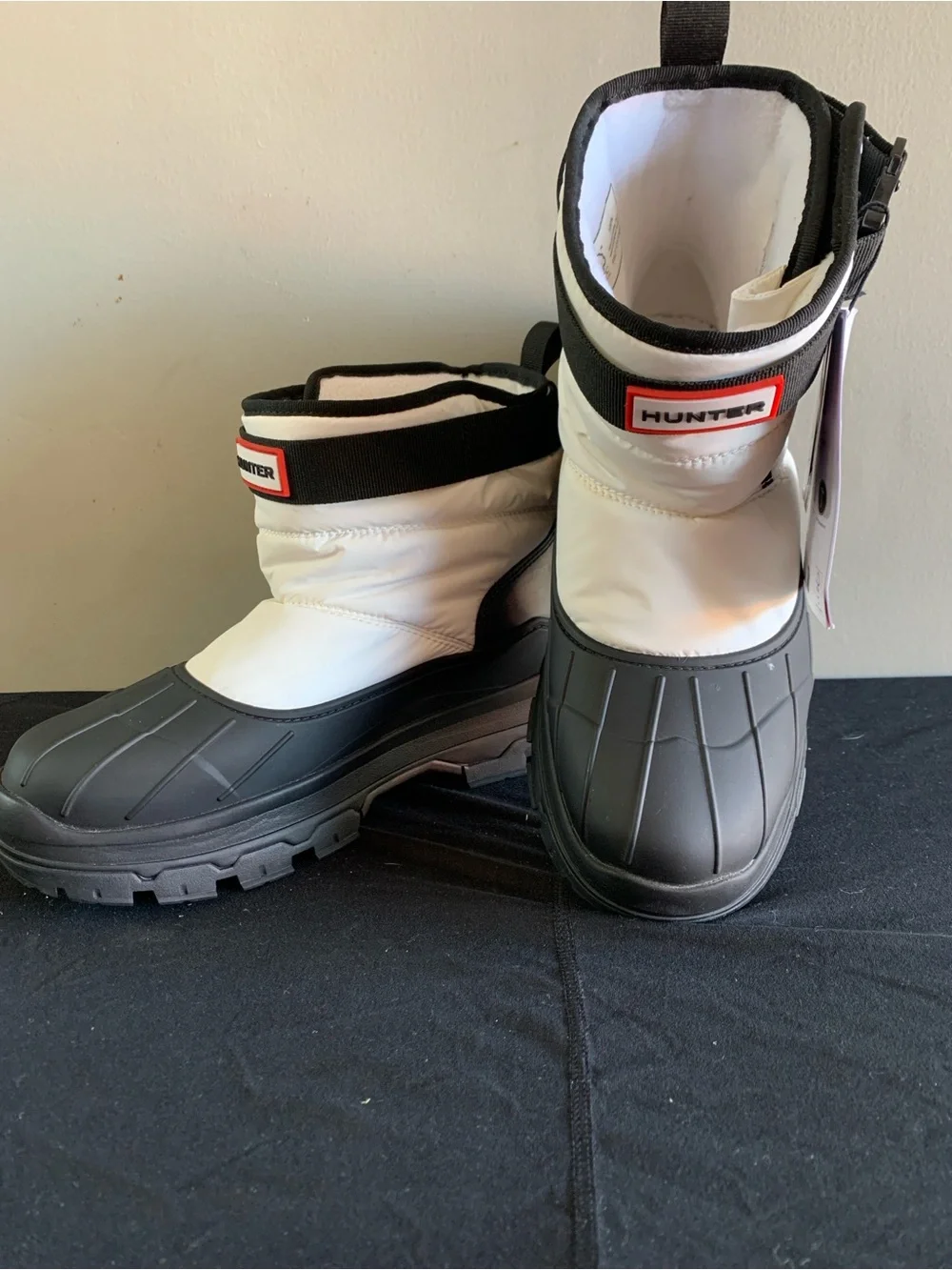 Hunter Winter Snow Boots in White and Black